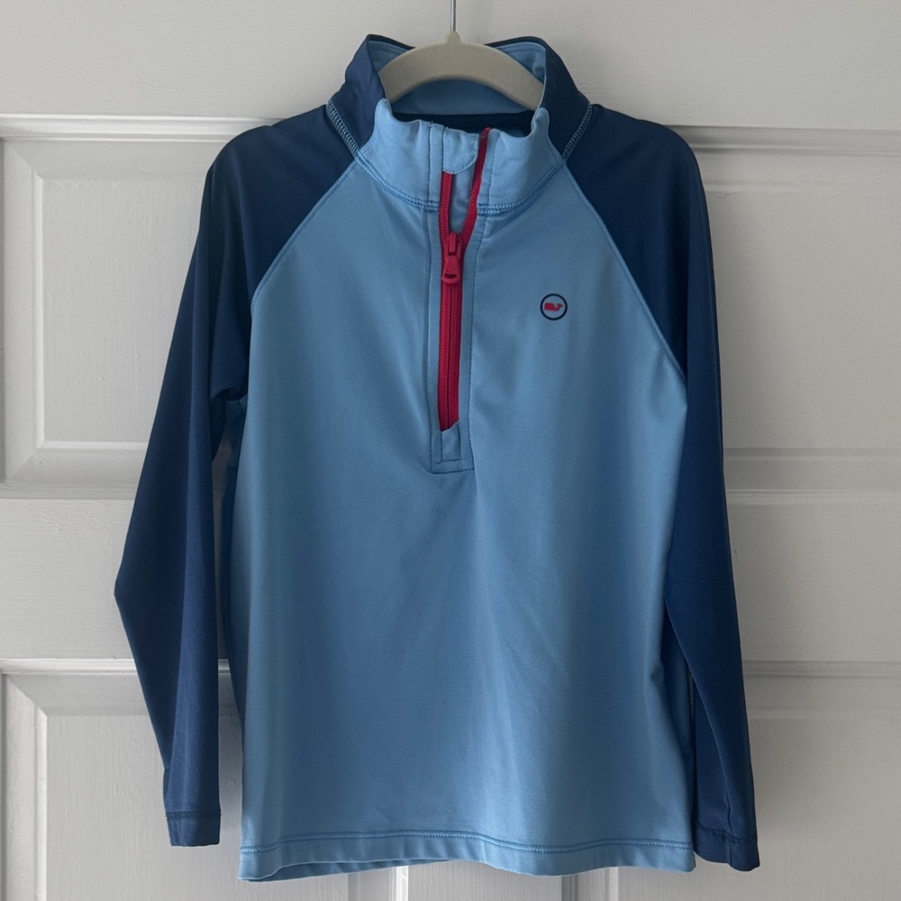 Vineyard Vines Boys Performance Half Zip Blue and Navy with red half zip